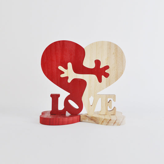 Heart-shaped Wooden Valentine's Decoration